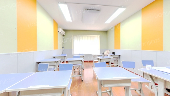 众美城C区二手房实景图