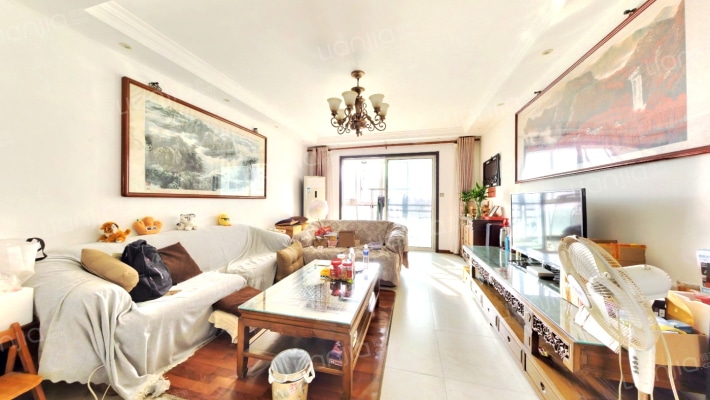 华亭绿景苑二手房实景图