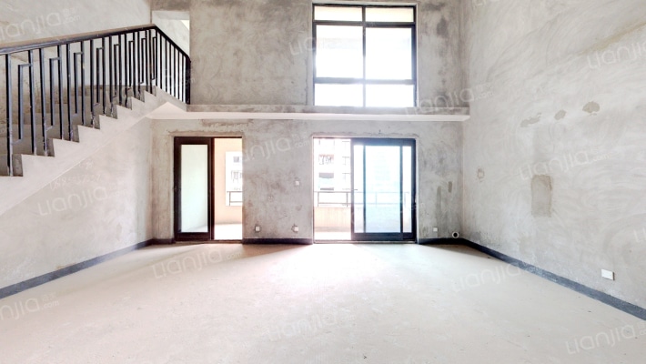 鲁能泰山7号十一街区二手房实景图