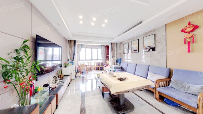 阳光凡尔赛宫B2区二手房实景图