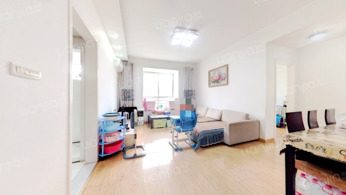 怡和苑北区二手房实景图