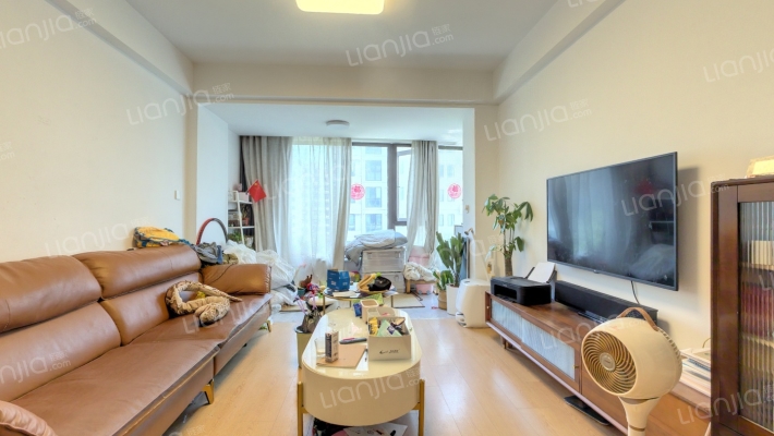 城市之光二手房实景图