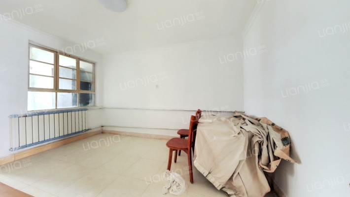 桃园小区北区二手房实景图