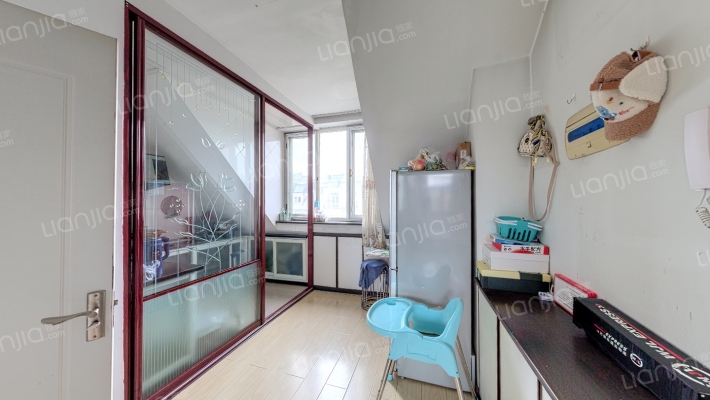 向阳家园小区二手房实景图