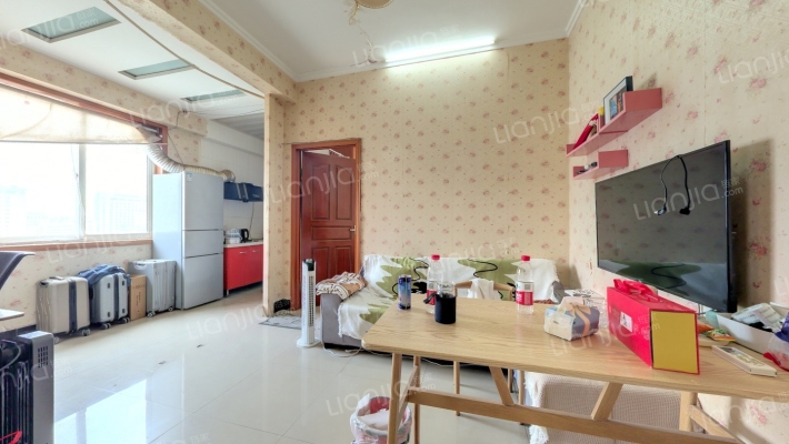 舜江国际公寓二手房实景图