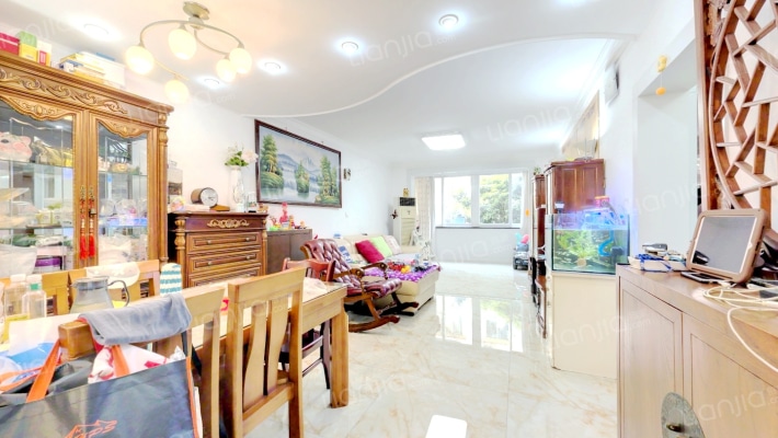 虹口花苑二手房实景图