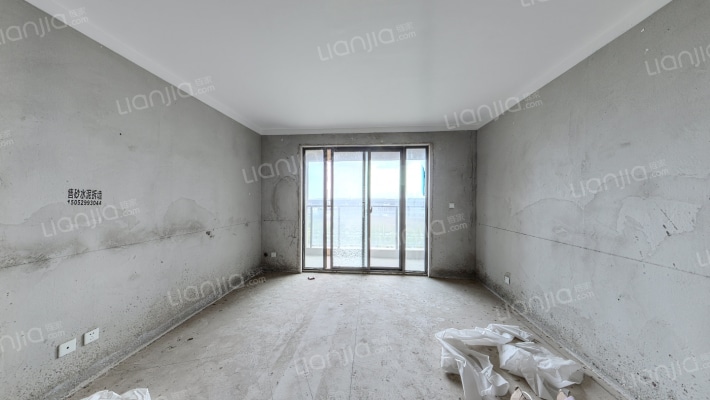 上路新居二手房实景图