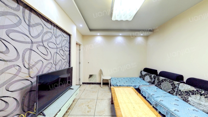 亚美沙发里二手房实景图