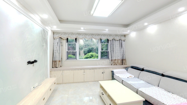 良景学府二手房实景图