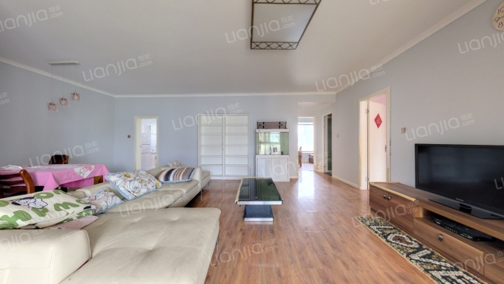 逸翠园第一期二手房实景图