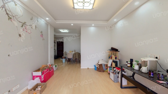 宜嘉湖庭花园二手房实景图