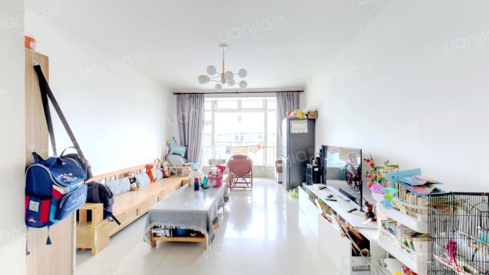 恋日家园E区二手房实景图