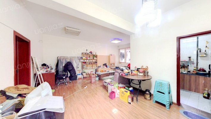 电仪村二手房实景图