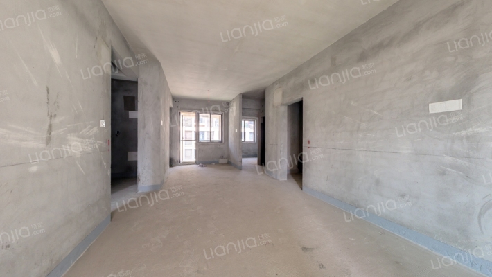 中梁和苑二手房实景图