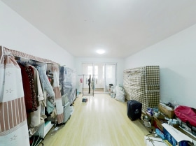 山海和圣元 六加阁 有储藏室-青岛黄岛柳花泊二手房