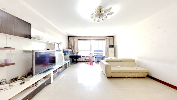 纬四路16号院二手房实景图