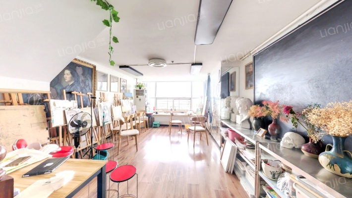 天空之都二手房实景图