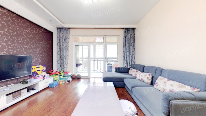 逸水青城兰卡威二手房实景图