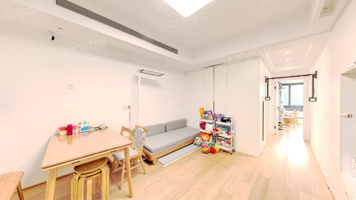 第九城市(一期)二手房实景图