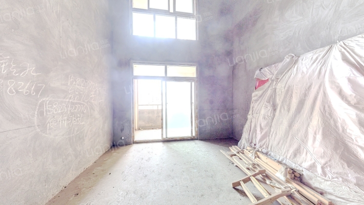 荧鸿城二手房实景图