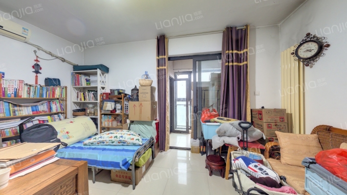 升龙国际中心A区二手房实景图