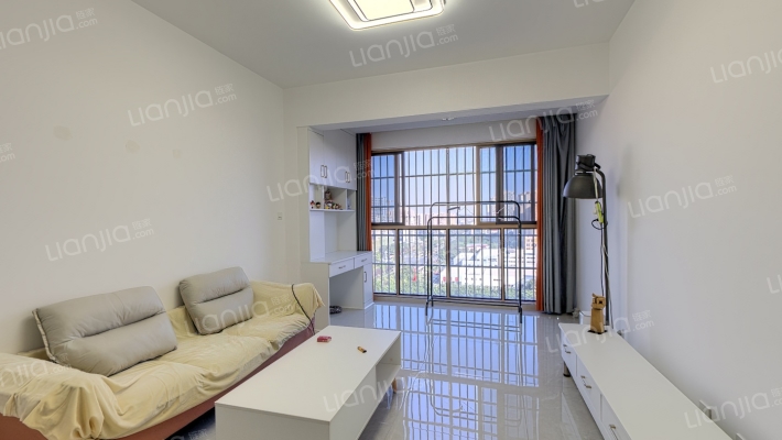 家益凤凰富居二手房实景图