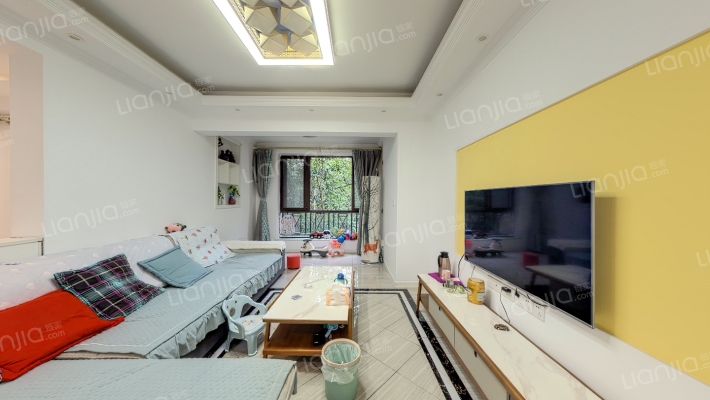 隆鑫爱琴海二期二手房实景图