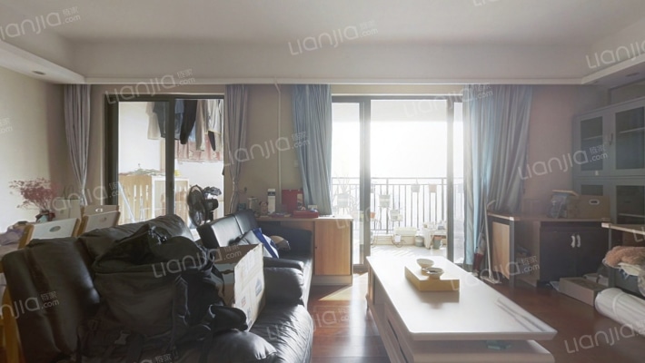 万科金域华庭二期二手房实景图