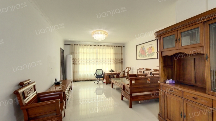 东逸高尔夫花园二手房实景图