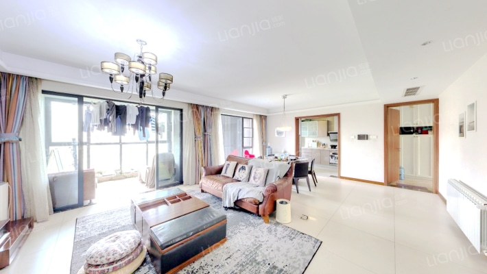 花样年美岸二手房实景图