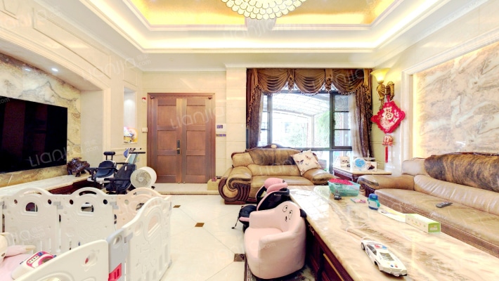 岚山别墅二手房实景图