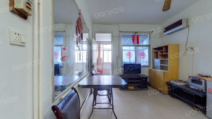 化工厂家属院二手房实景图