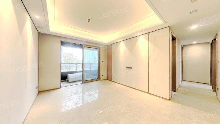 绿地新里铂瑞公馆二手房实景图