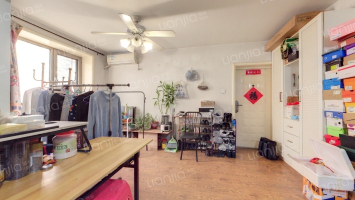 精图小区55号院二手房实景图