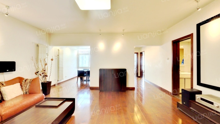 人济山庄二手房实景图