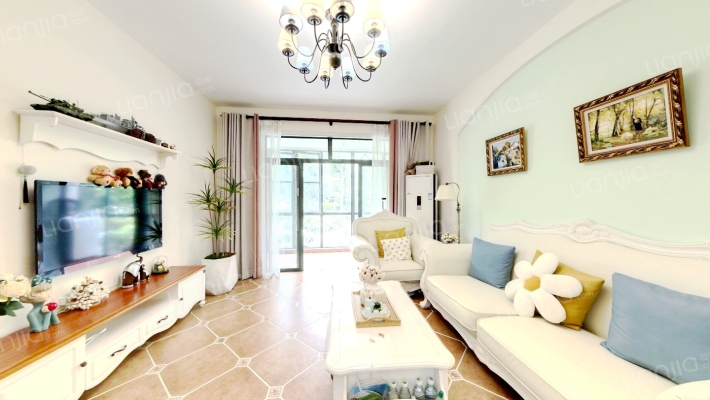 世欧彼岸城B区二手房实景图