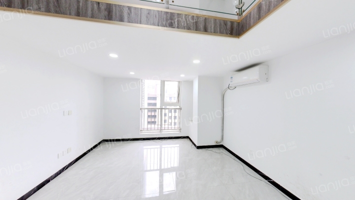 天山世界之门二手房实景图