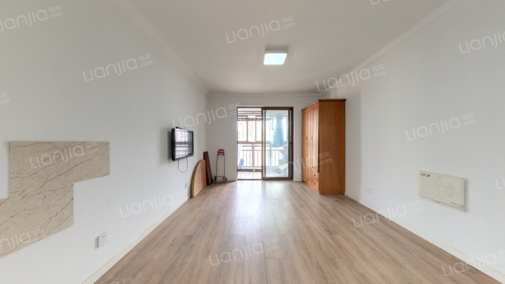 泰翔嘉苑二手房实景图