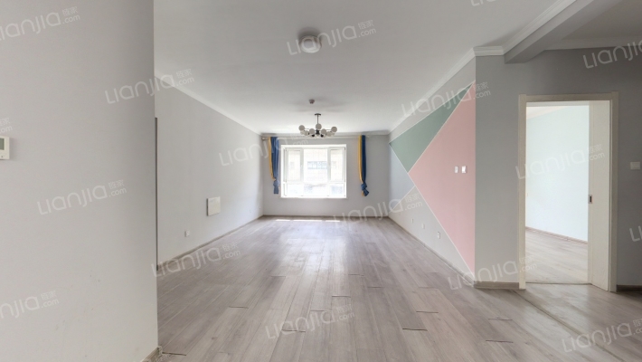 翠园锦绣二手房实景图