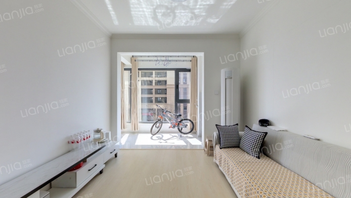 卓越·青岚郡二手房实景图