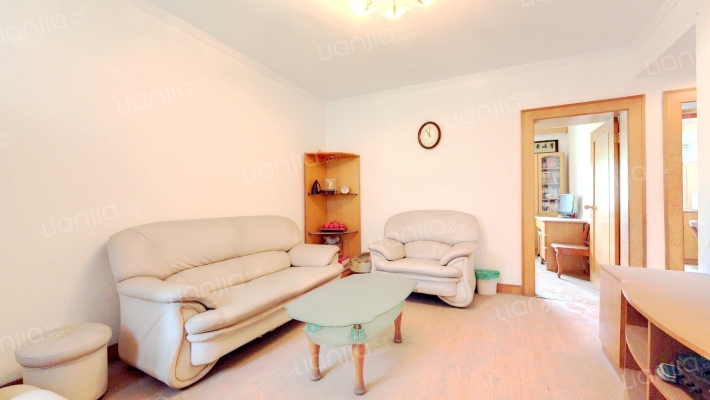 蓝天公寓二手房实景图