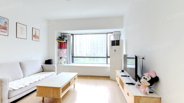 城投置地梧桐栖1期二手房实景图