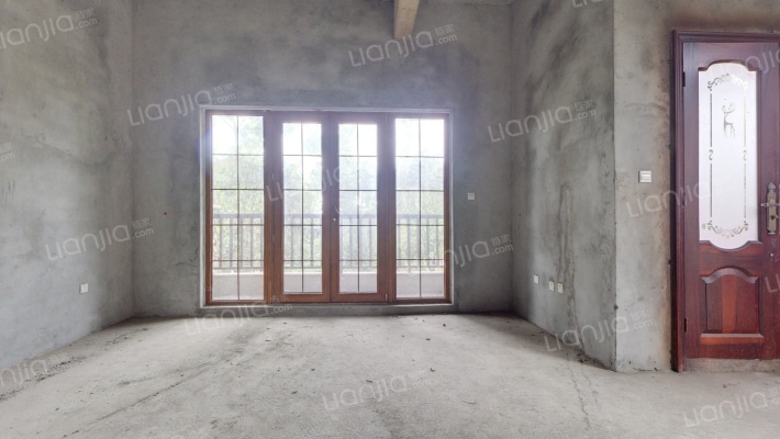 逸岭锦江二手房实景图