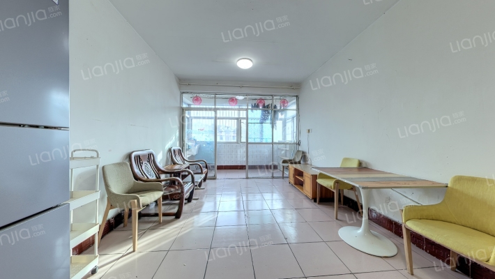 公教村二手房实景图