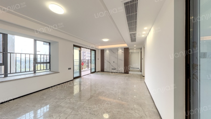 中欣楚天御府锦上二手房实景图