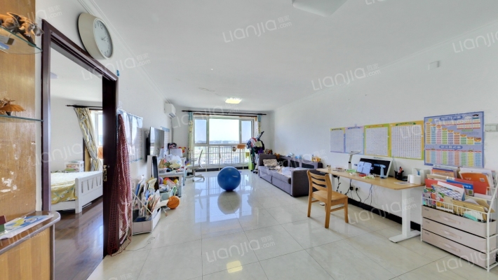 一幅画卷二手房实景图