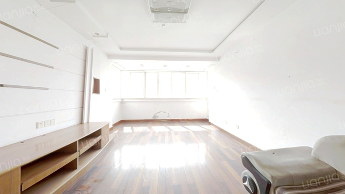 龙景花苑一区二手房实景图