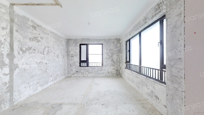 泰禾金尊府二手房实景图