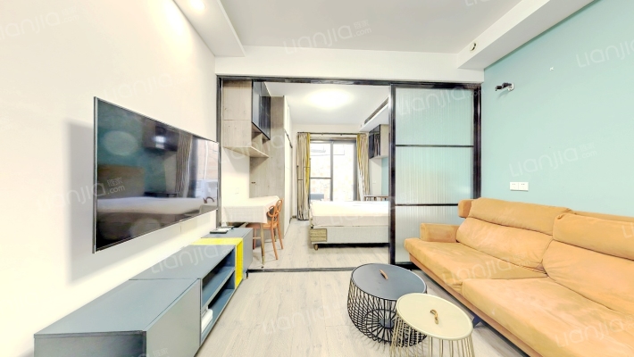 巴黎公寓二手房实景图