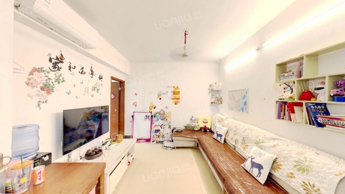 今日丽舍二手房实景图